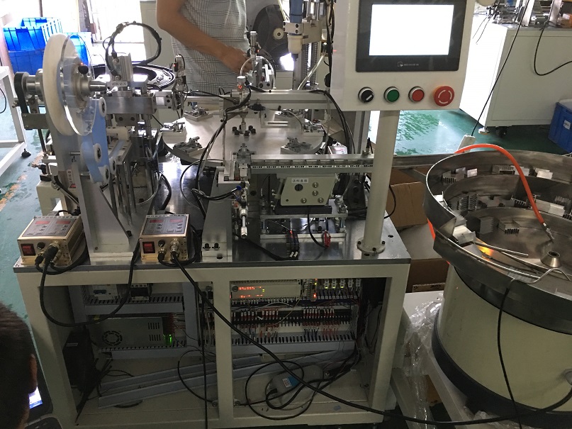 5b24d9bf47829.jpg webwxgetmsgimg (3).jpg